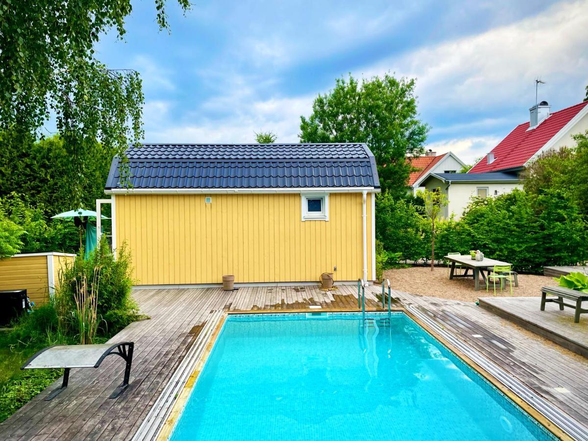 Charming Little Country House In Central Aelmhult Exteriör bild